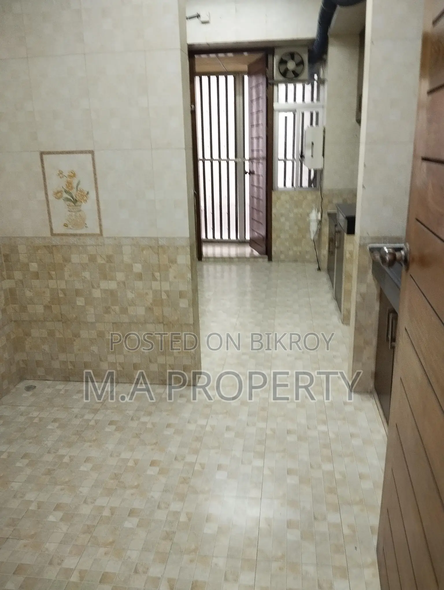 Excellent Unfurnished Flat Rent In Baridhara Diplomatic