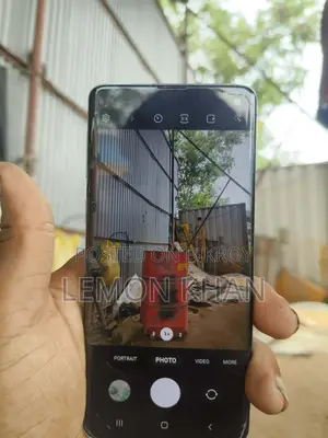Samsung Galaxy S10 (Used)