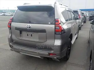 Toyota Land Cruiser T-XL 2023