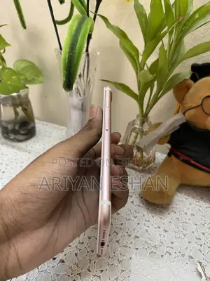 Apple iPhone 7 (Used)