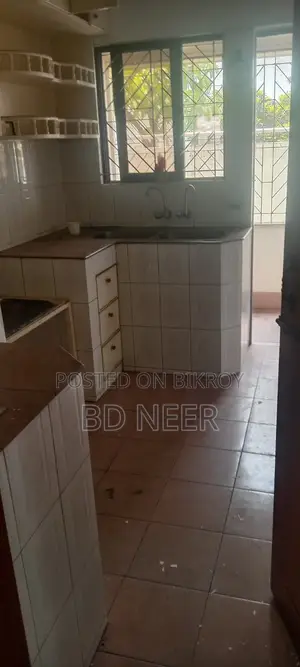 1700 Sq Ft 3-Bedroom Flat Rent in Banani South