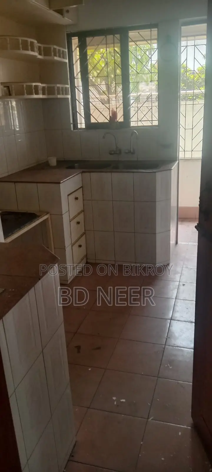 1700 Sq Ft 3-Bedroom Flat Rent in Banani South