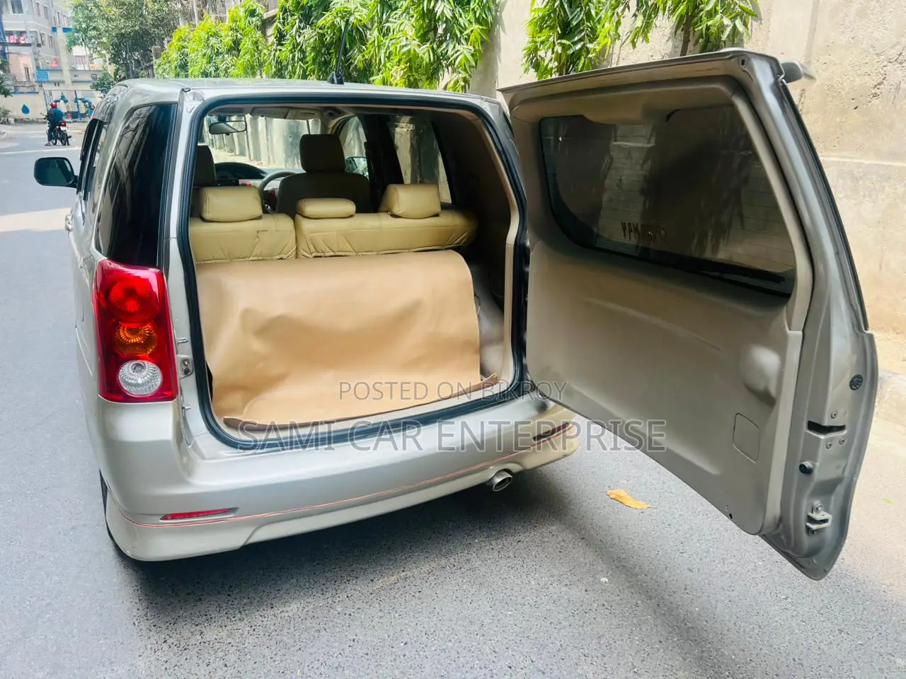 Toyota Raum All Power 2005