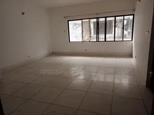 Good Quality 3 Bedroom Un Farnised Flat Rent At Gulshan 2