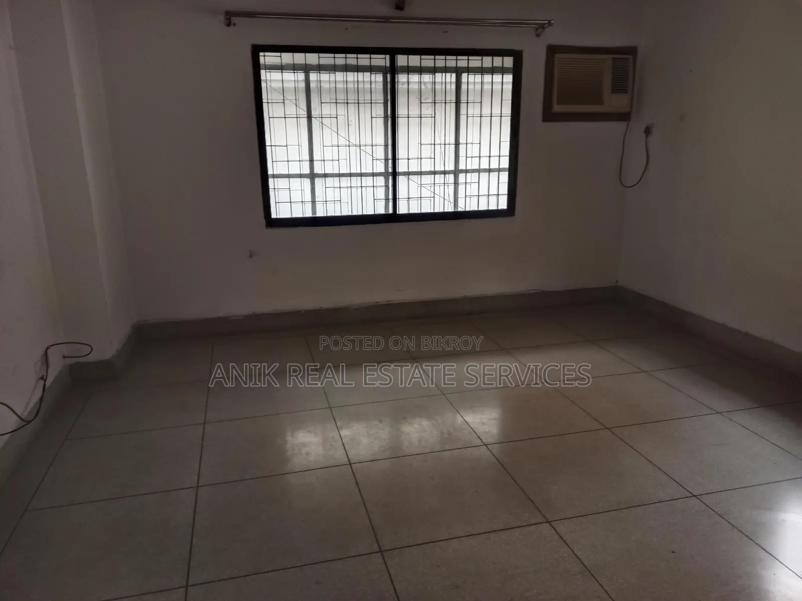 Good Quality 3 Bedroom Un Farnised Flat Rent At Gulshan 2