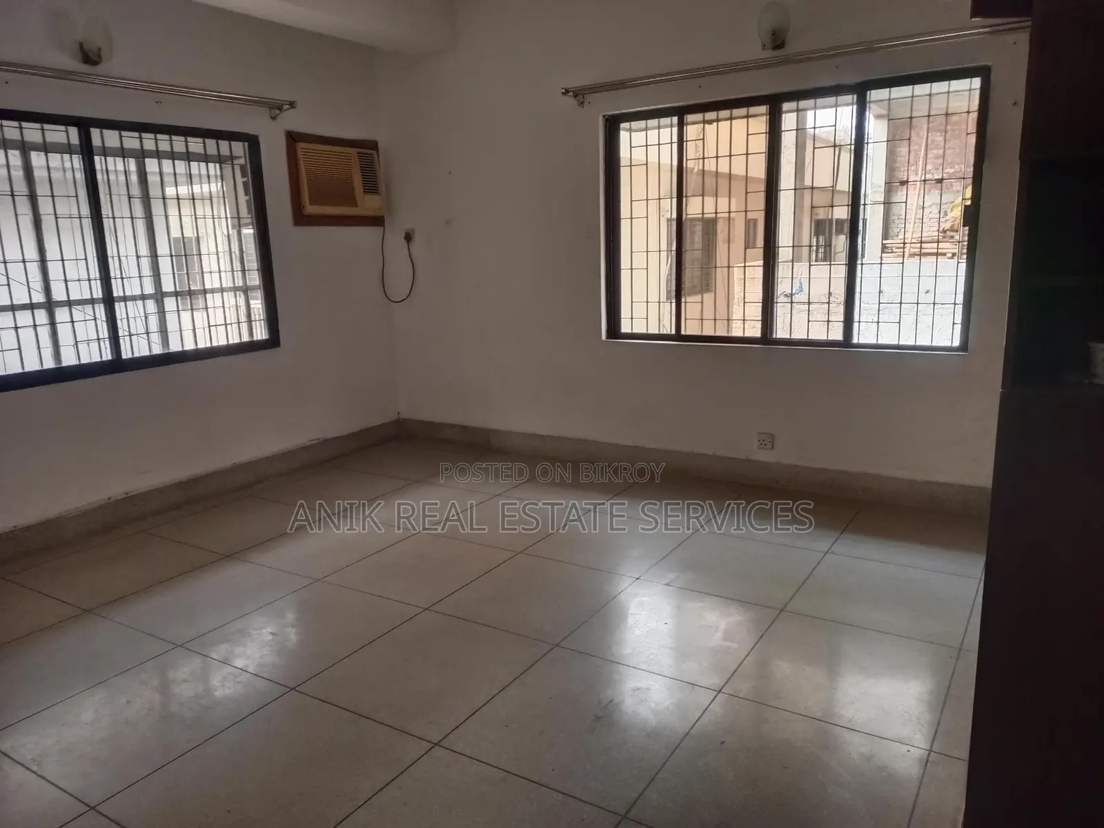 Good Quality 3 Bedroom Un Farnised Flat Rent At Gulshan 2