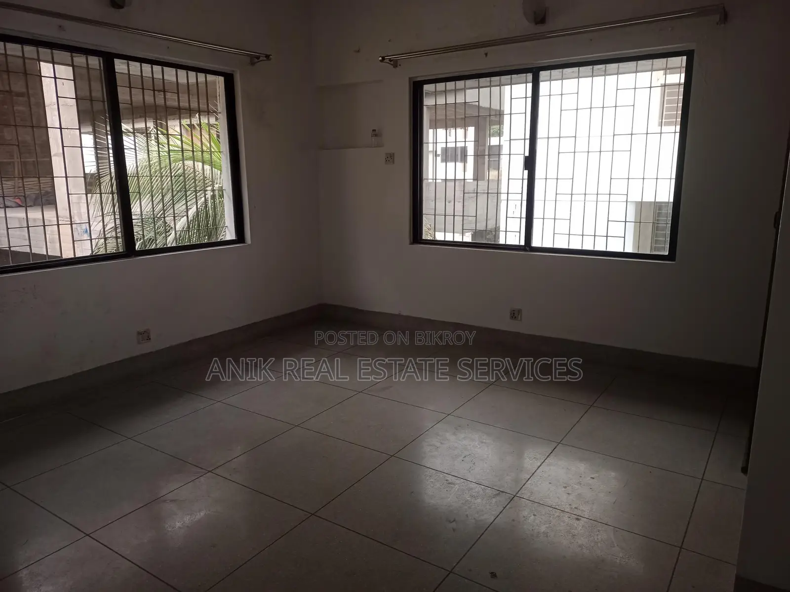 Good Quality 3 Bedroom Un Farnised Flat Rent At Gulshan 2