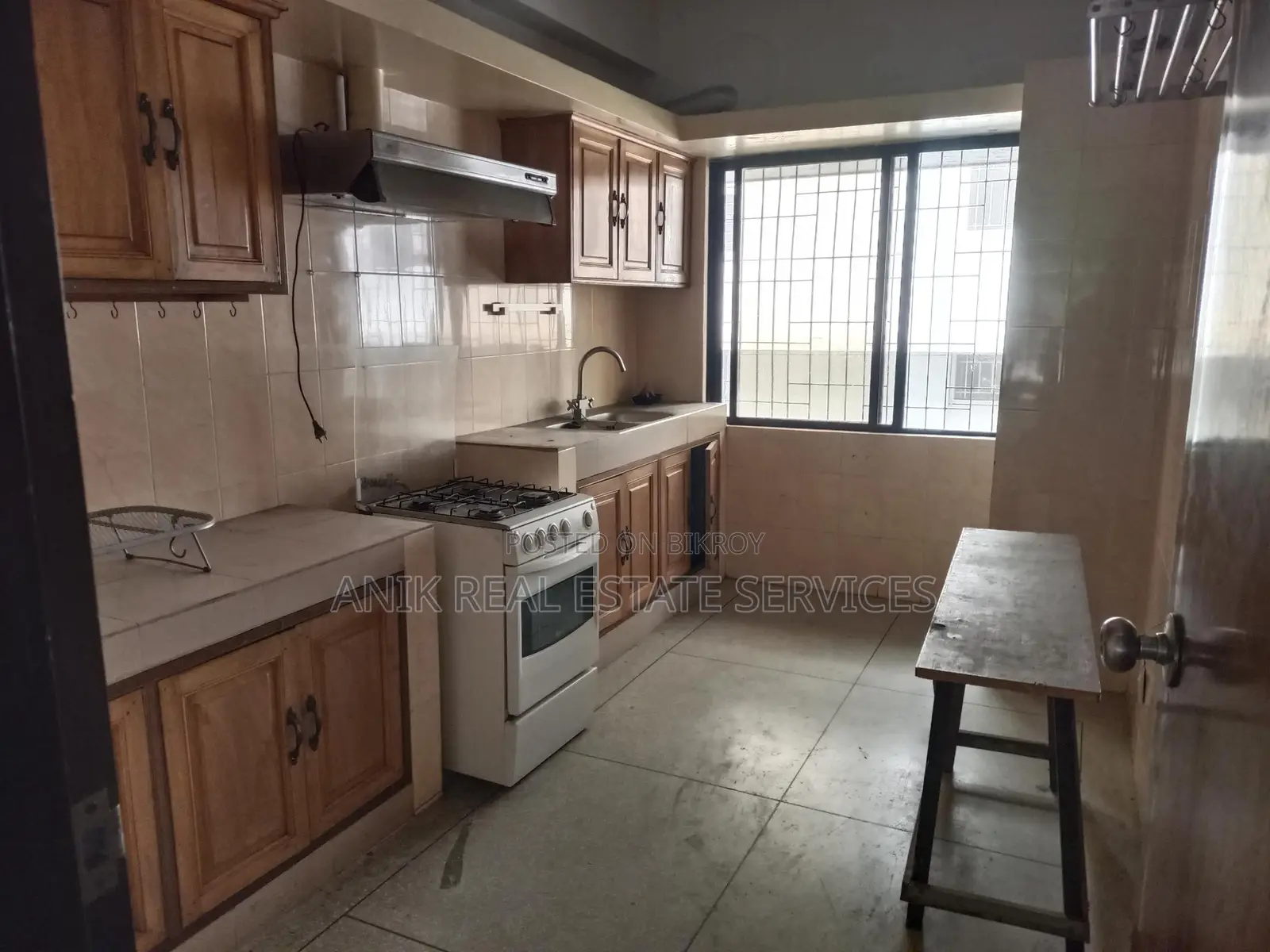Good Quality 3 Bedroom Un Farnised Flat Rent At Gulshan 2