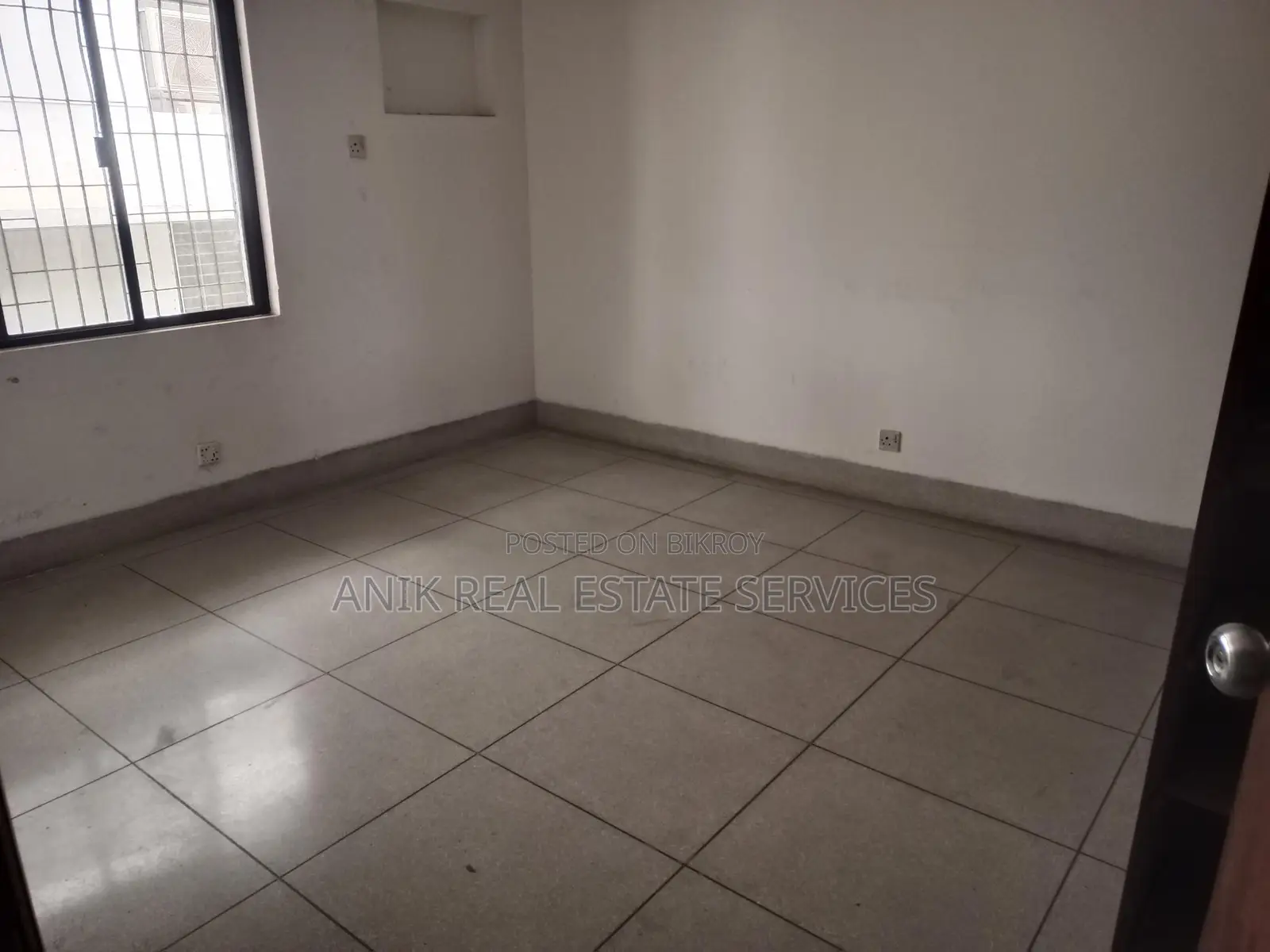 Good Quality 3 Bedroom Un Farnised Flat Rent At Gulshan 2