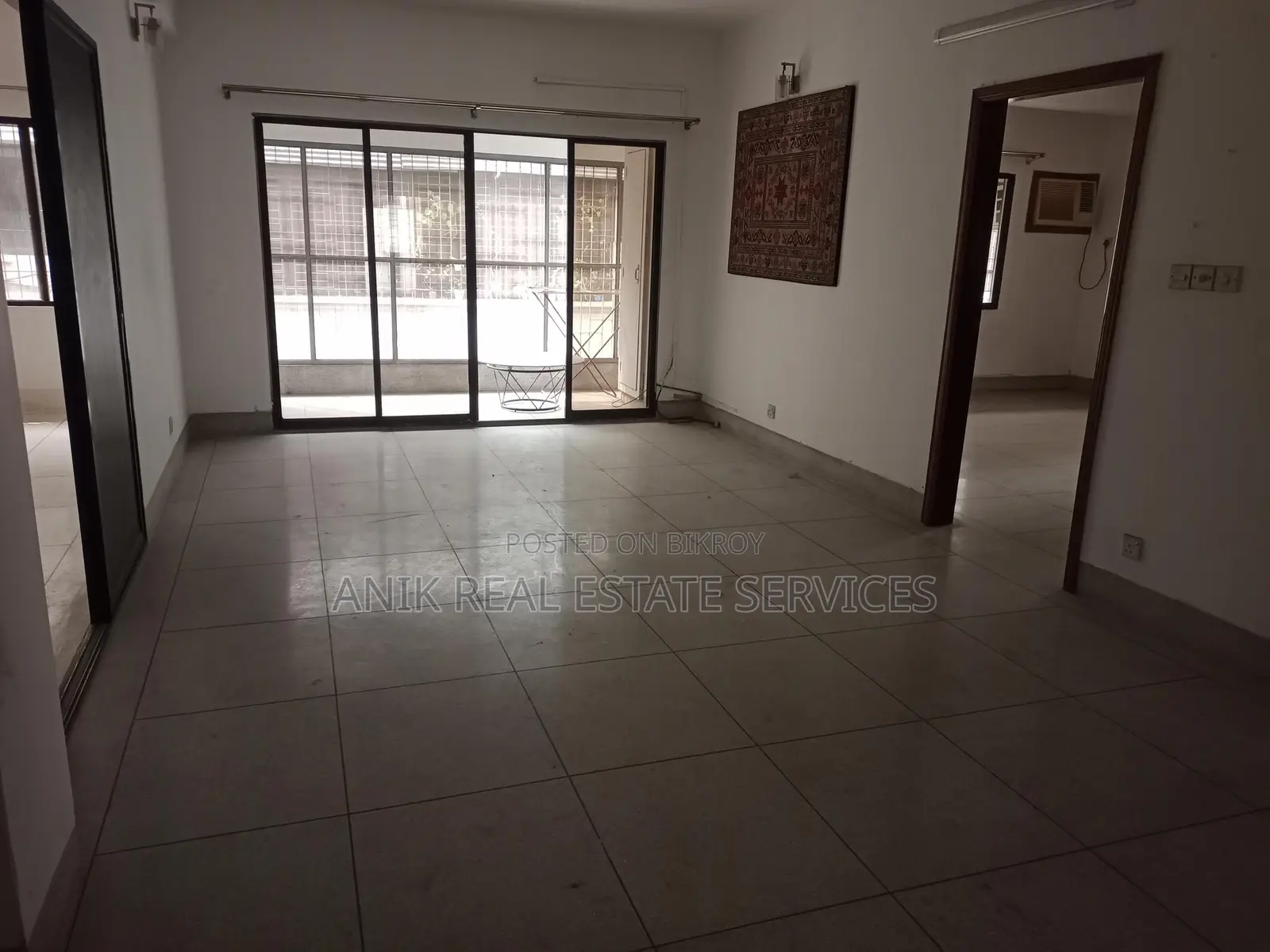 Good Quality 3 Bedroom Un Farnised Flat Rent At Gulshan 2