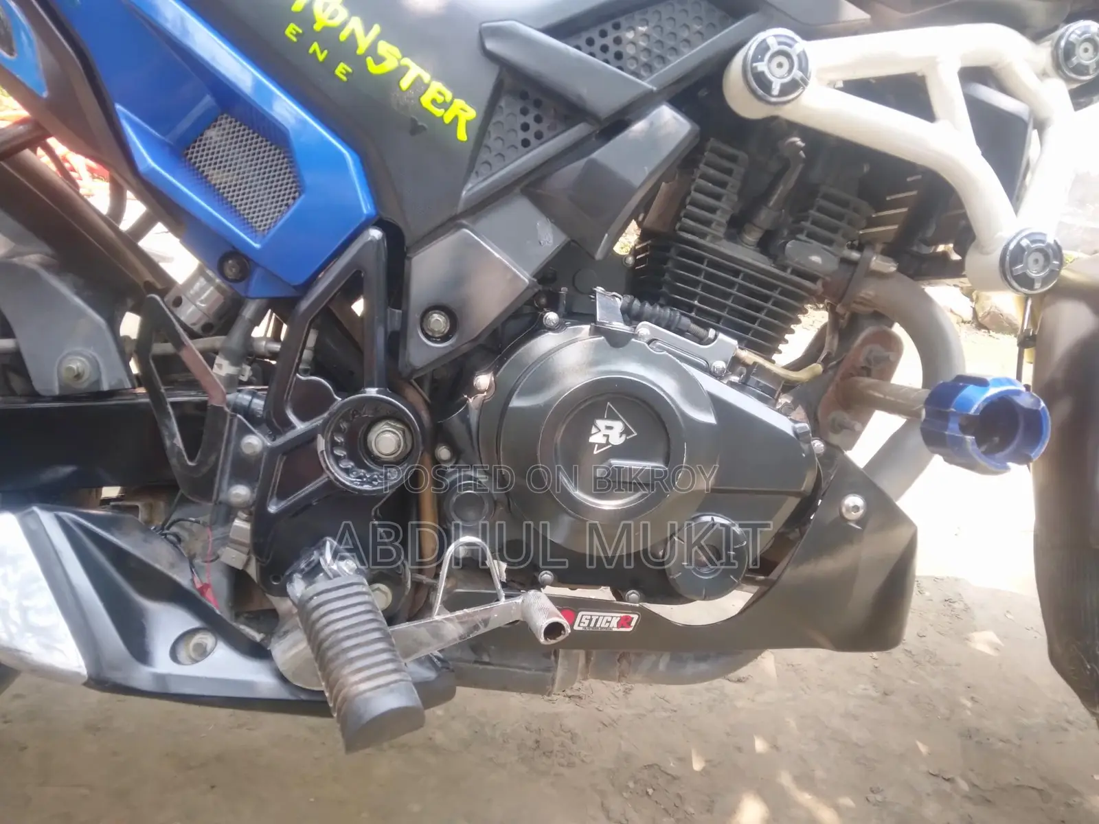 Runner Bolt 165R 2022