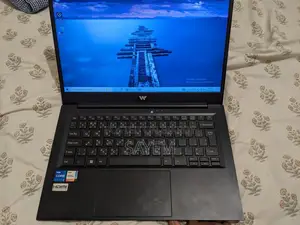 Walton i7-11gen 256 NVMe 8GB RAM