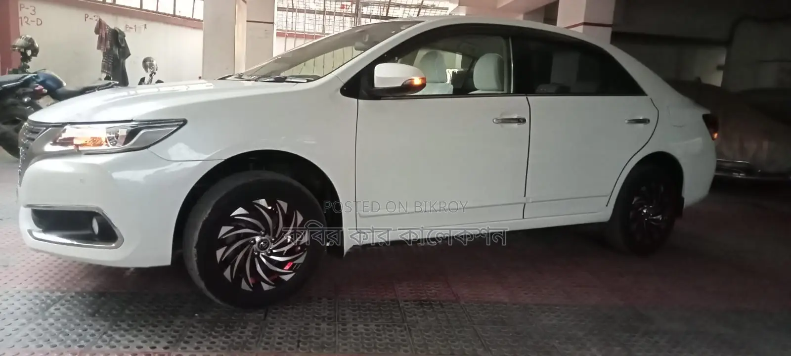 Toyota Premio ex pkz 2017