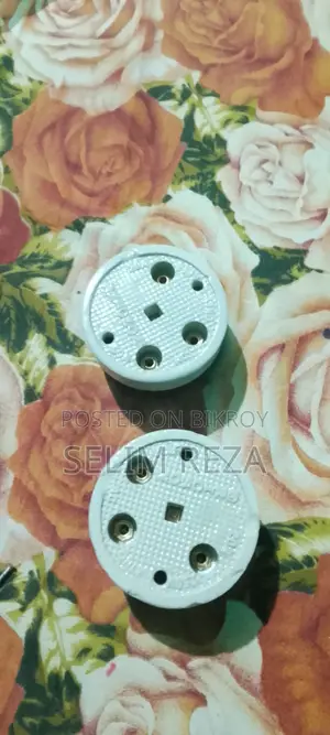 কারেন্টের ছকেট নতুন বিক্রি হবে
