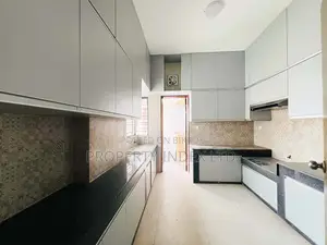 2265 sqft ready Apartment for Sale! at Bashundhara R/A