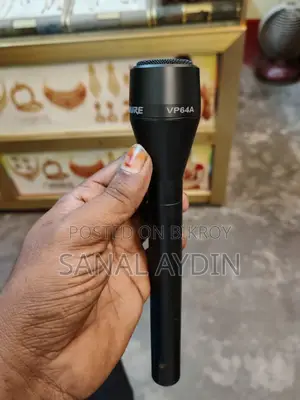 Shure VP64A Professional Broadcast/Interview Microphone