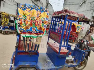 Auto-rickshaw for urgent sale