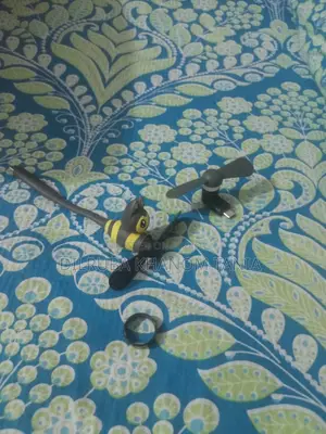 Charging Fan with Mobile Charging Port