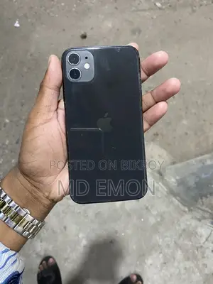 Apple iPhone 11 (Used)
