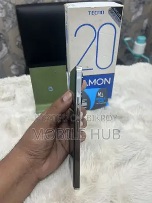 Tecno Camon 20 8/256 (Used)