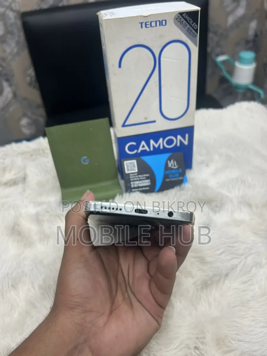 Tecno Camon 20 8/256 (Used)