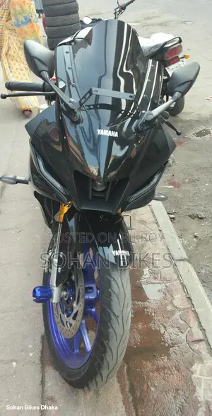 Yamaha R15 M Fiber Carbon India 2025