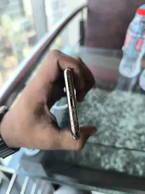 অ্যাপল আইফোন ১১ প্রো (১৩ প্রো এর সাথে এক্সচেঞ্জযোগ্য)
