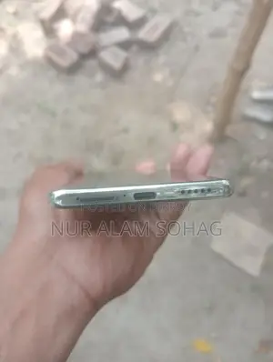 Vivo V40 (Used)