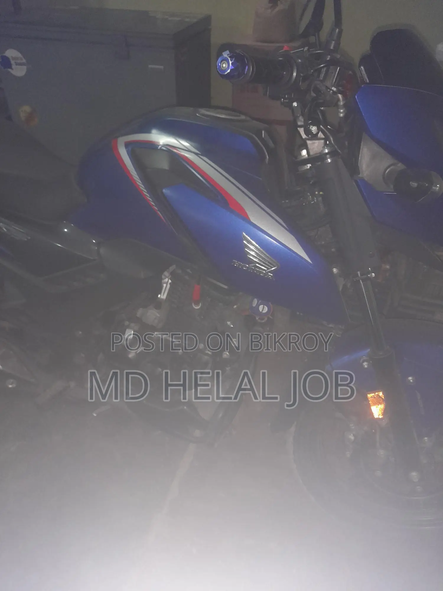 Honda CB 2024 Blue