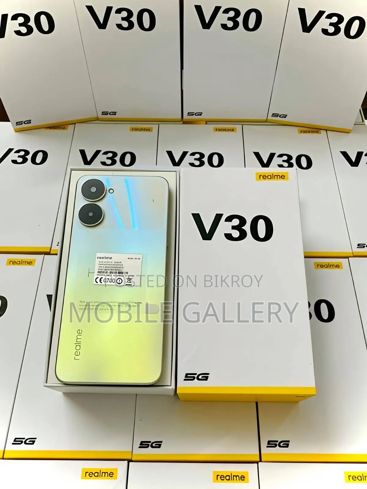 Realme V30 8+256 Full Box (Brand New)