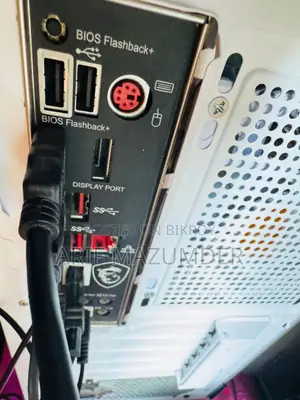 Gaming Desktop PC AMD Ryzen 5 3400G_NVMe SSD 256GB_Ram 8GB_MSI-B*450