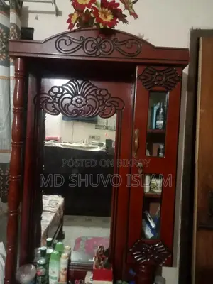 ড্রেসিং টেবিল বিক্রির জন্য