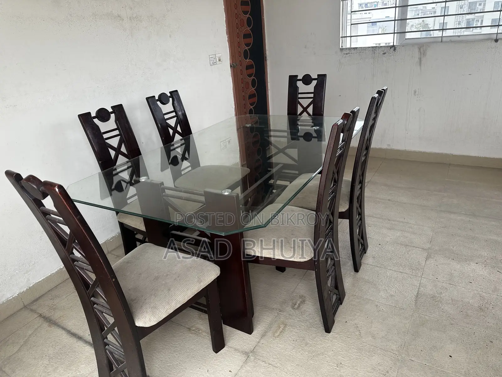 Hatil Dining Table and Chairs