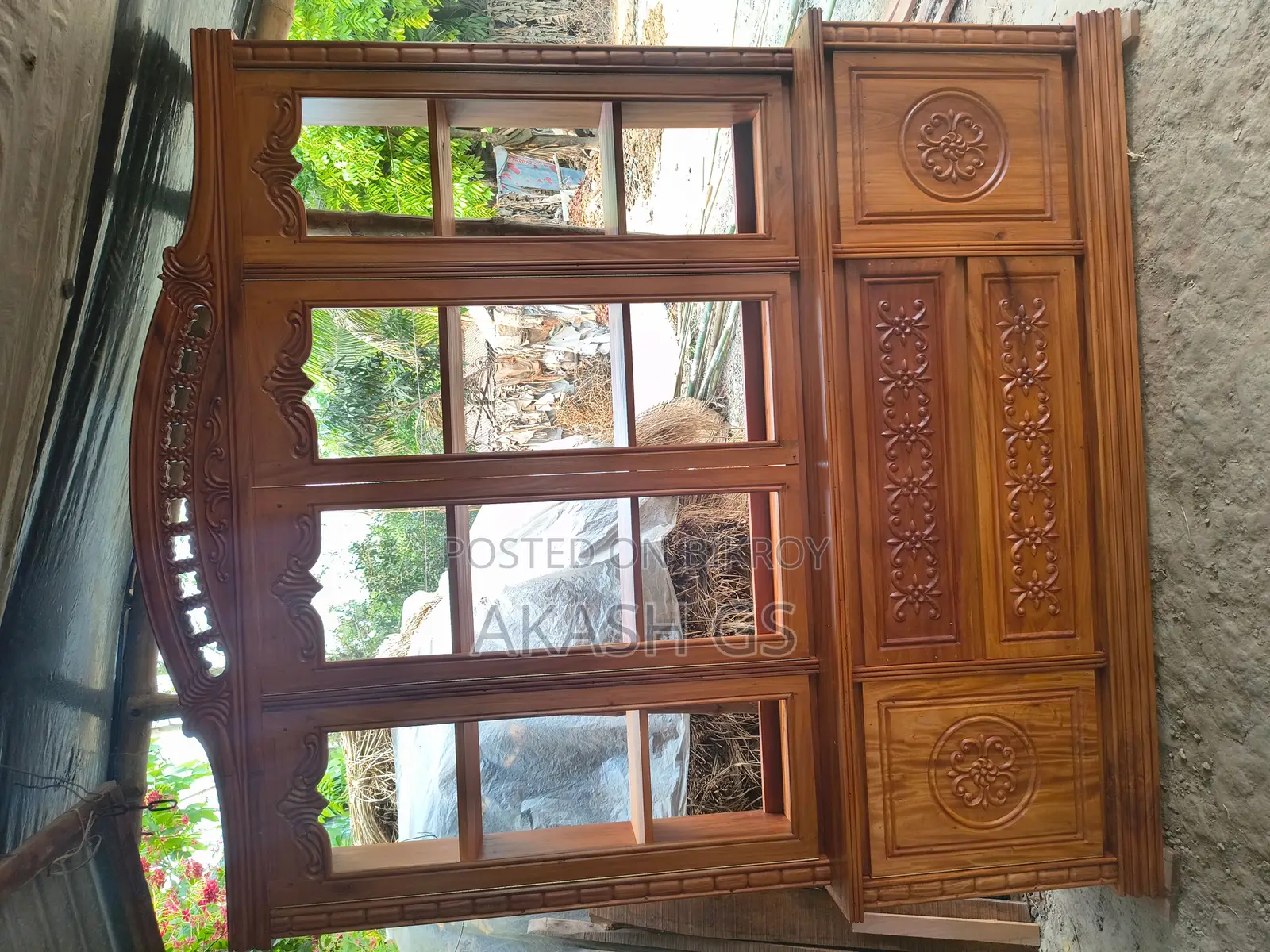 New Mahogany Wood Wall Showcase