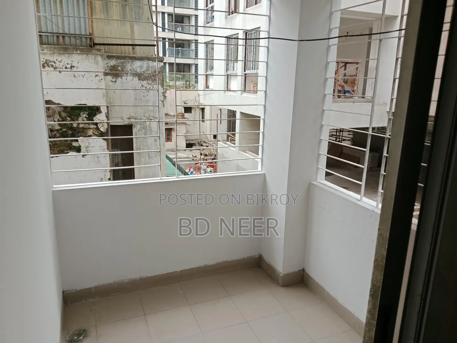 office space unfurnish 2500 sft rent in Gulshan 2
