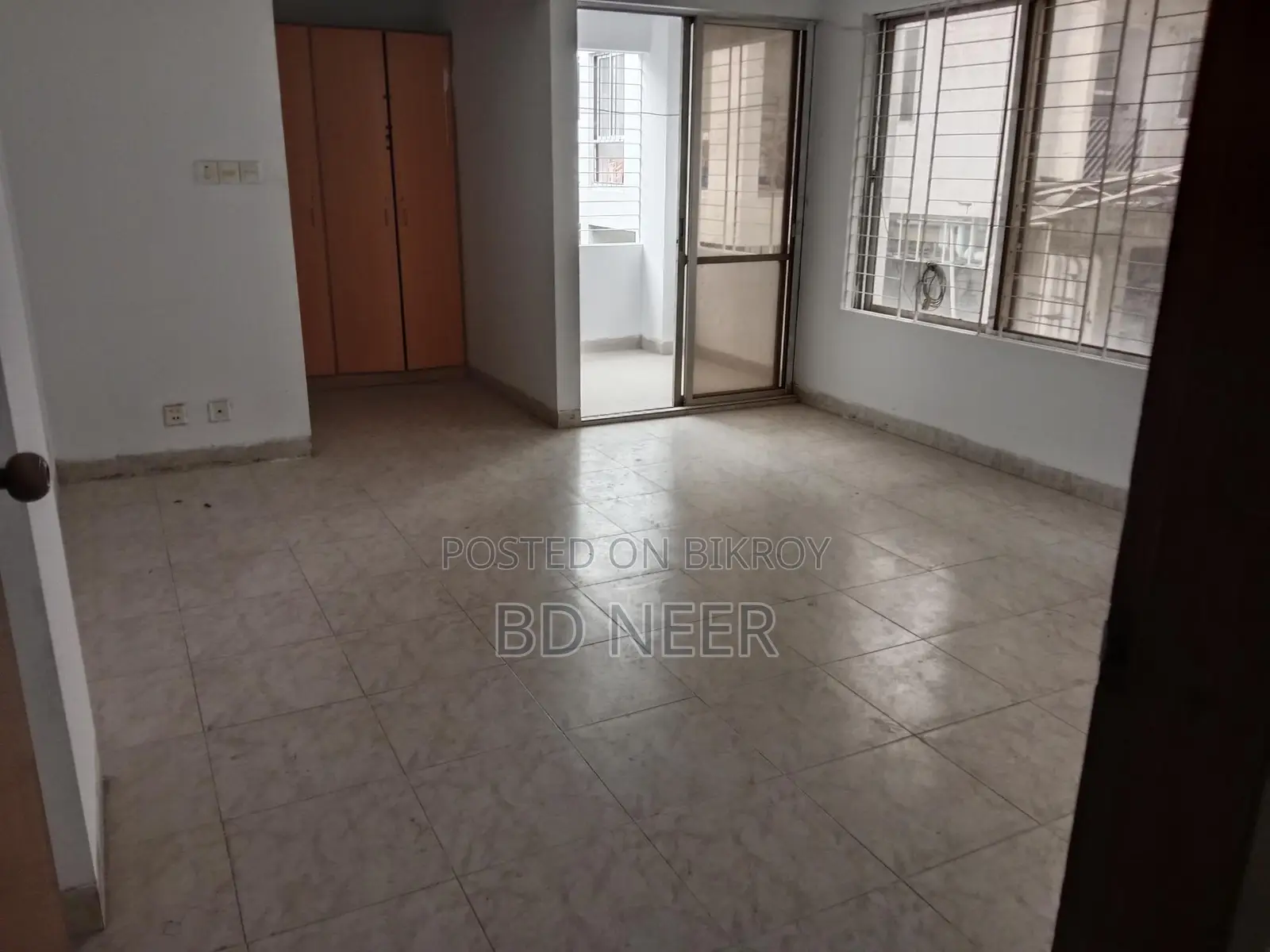 office space unfurnish 2500 sft rent in Gulshan 2