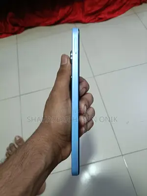 Xiaomi Redmi 12 ram 6 ROM 128 (Used)
