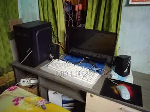 Desktop Computer