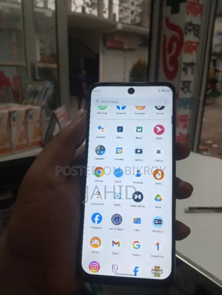 Motorola Moto . (Used)