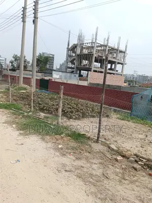 60ft Rd Zora 6 Katha North at Sector-17/D