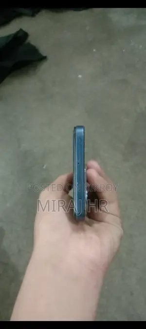 Vivo Y22s 6+6/128 (Used)