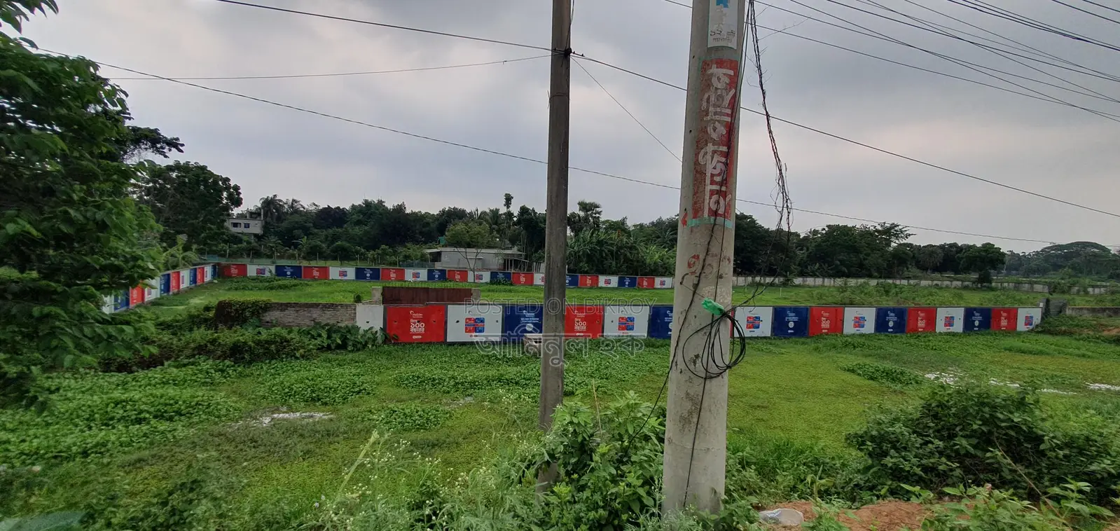 জরুরী ভিত্তিতে ২০০ শতাংশ জমিটি বিক্রয় হবে।