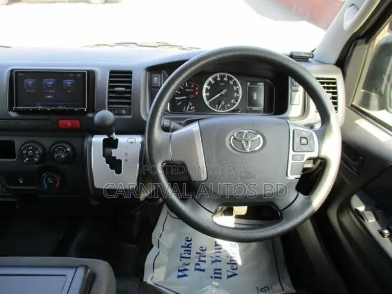 Toyota Hiace GL PACKAGE 2021