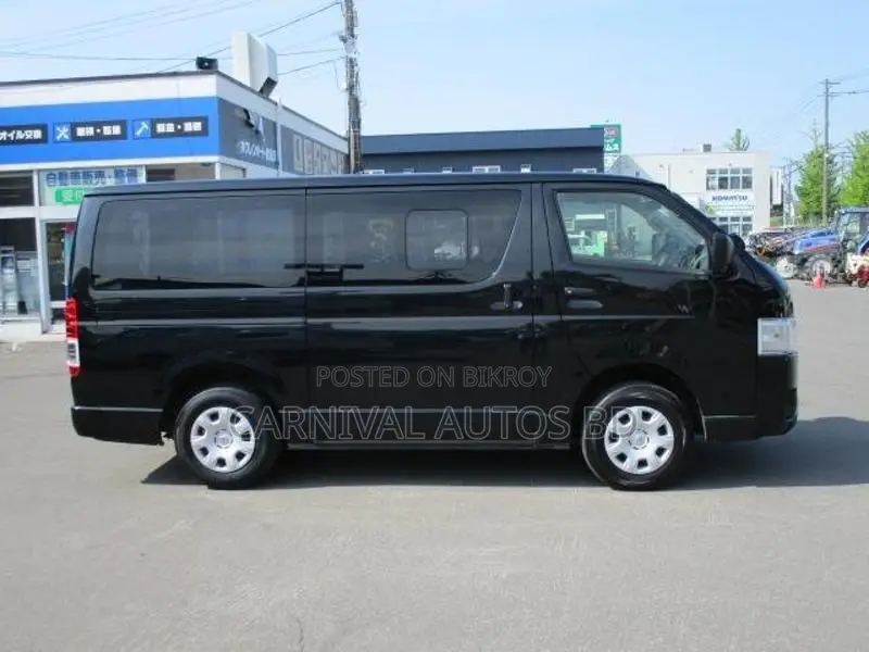 Toyota Hiace GL PACKAGE 2021
