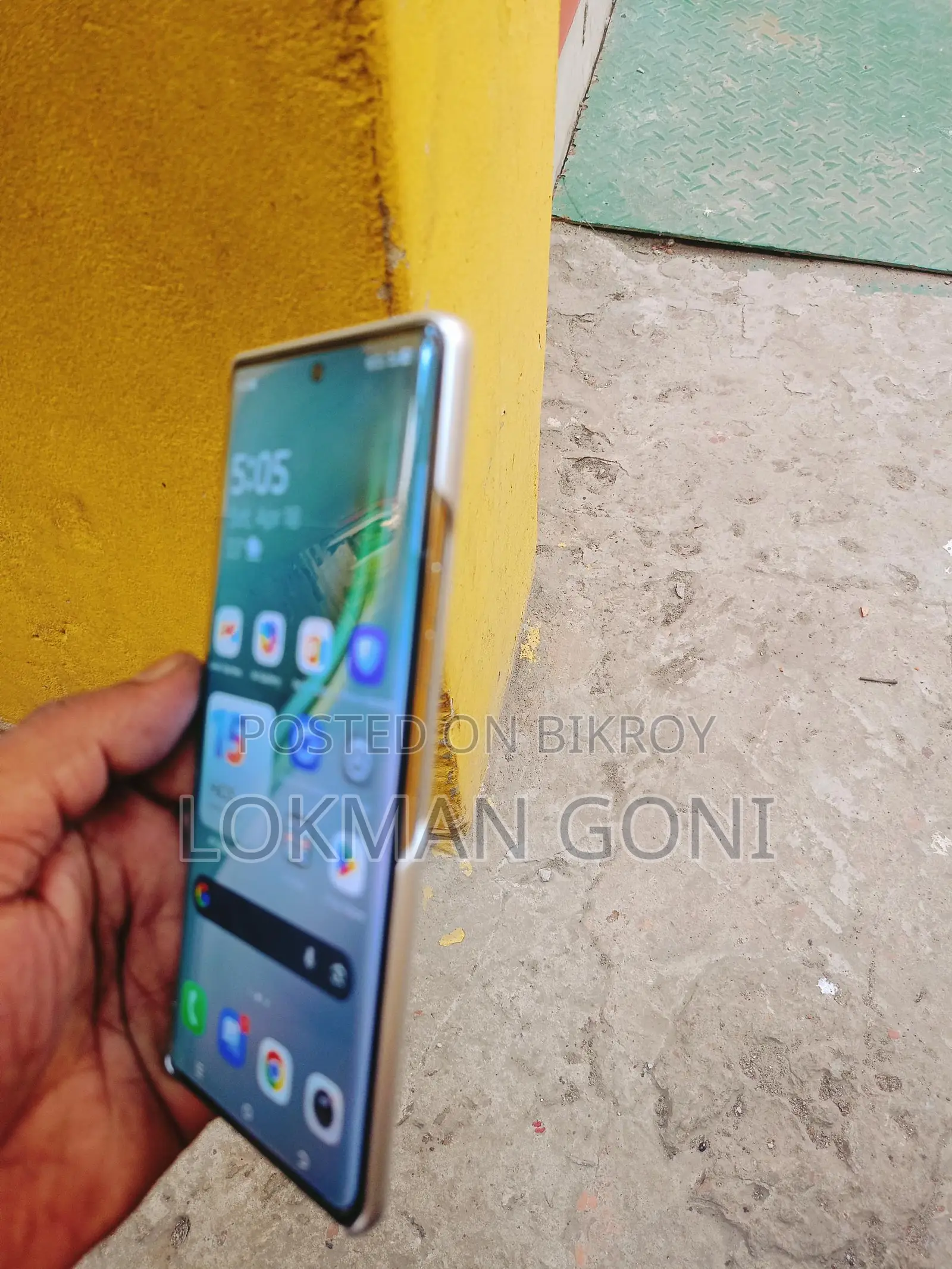 Tecno Camon 40 Pro (Used)