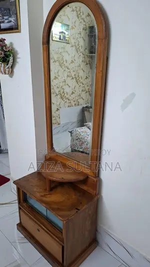 Dresing Table