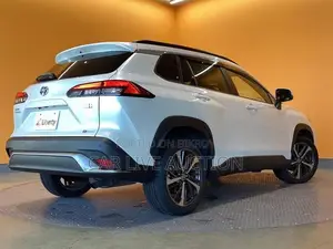 Toyota Corolla Cross Hybrid Z pre order 2021