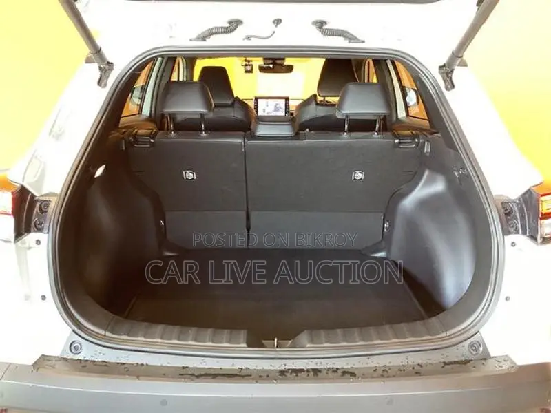 Toyota Corolla Cross Hybrid Z pre order 2021