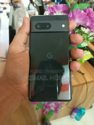 Google Pixel 7 . (Used)