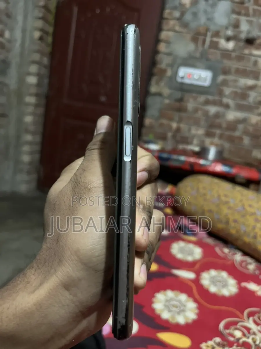 Realme Narzo 30 (Used)